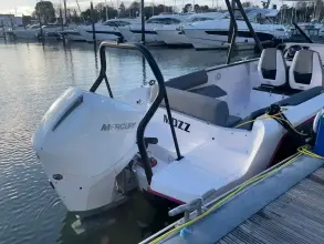 Thumbnail von Axopar 25 Cross Top MOZZ