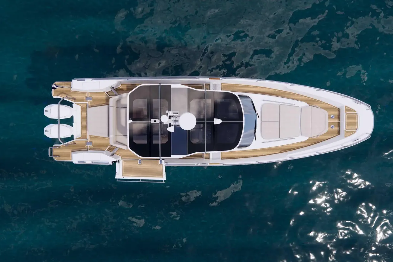 Thumbnail von Nimbus 12 Availble to Order