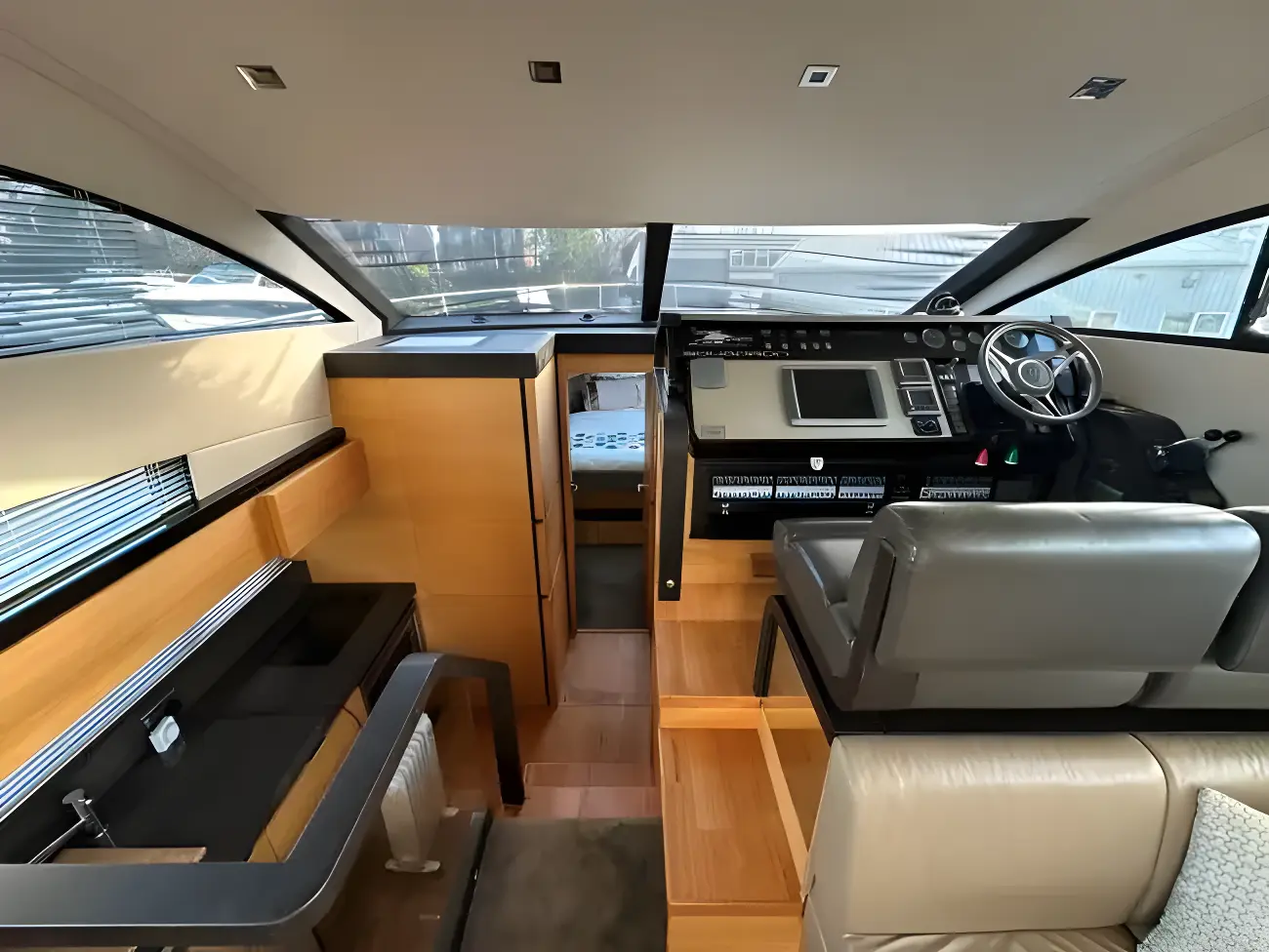 Thumbnail von Fairline Squadron 42