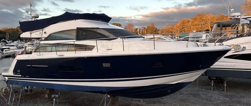 Thumbnail von Fairline Squadron 42