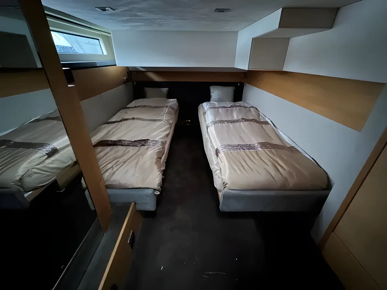 Thumbnail von Fairline Squadron 42