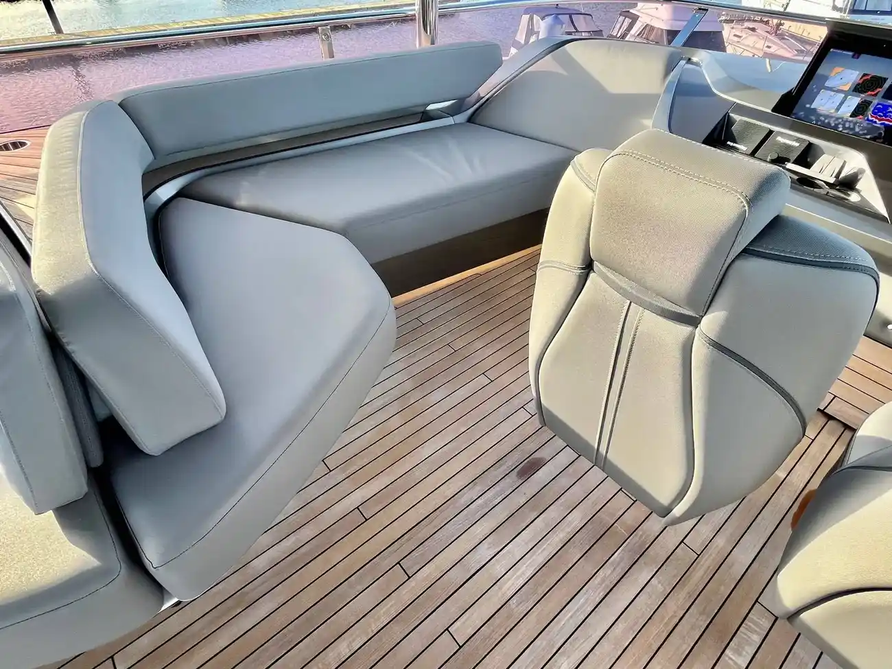 Thumbnail von Princess Y85