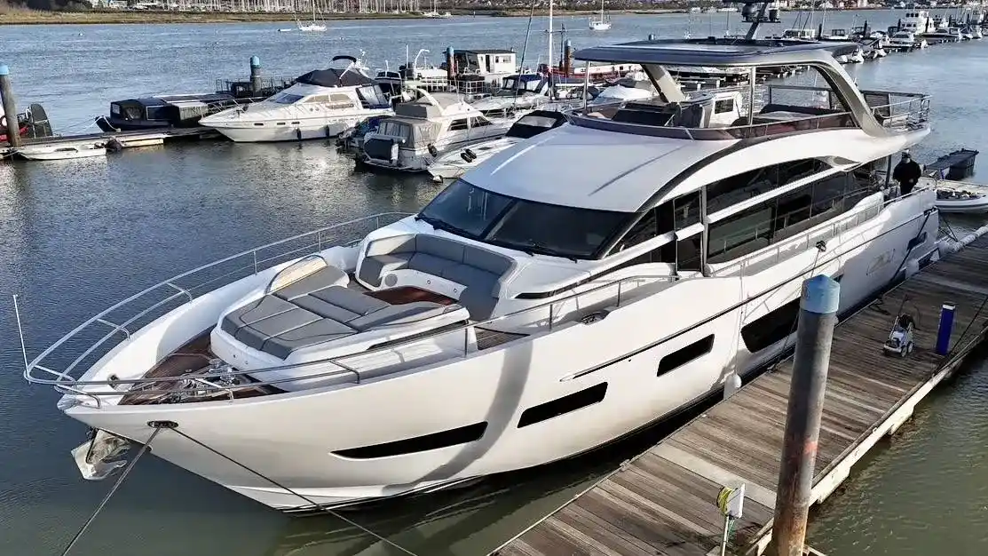 Thumbnail von Princess Y85