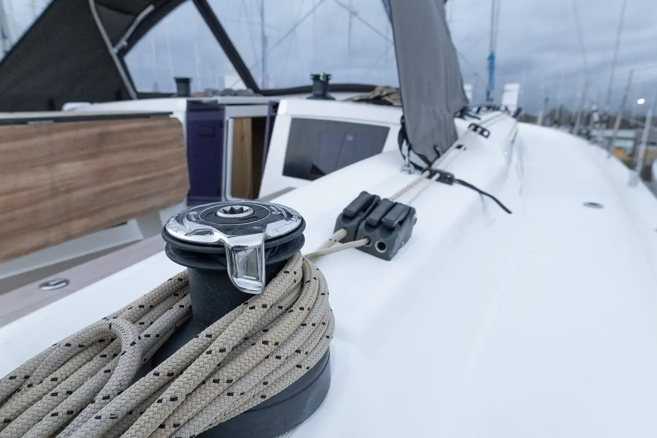 Thumbnail von Dufour 41 Elise 3