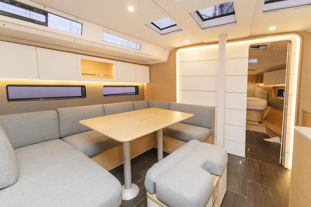 Thumbnail von Dufour 41 Elise 3