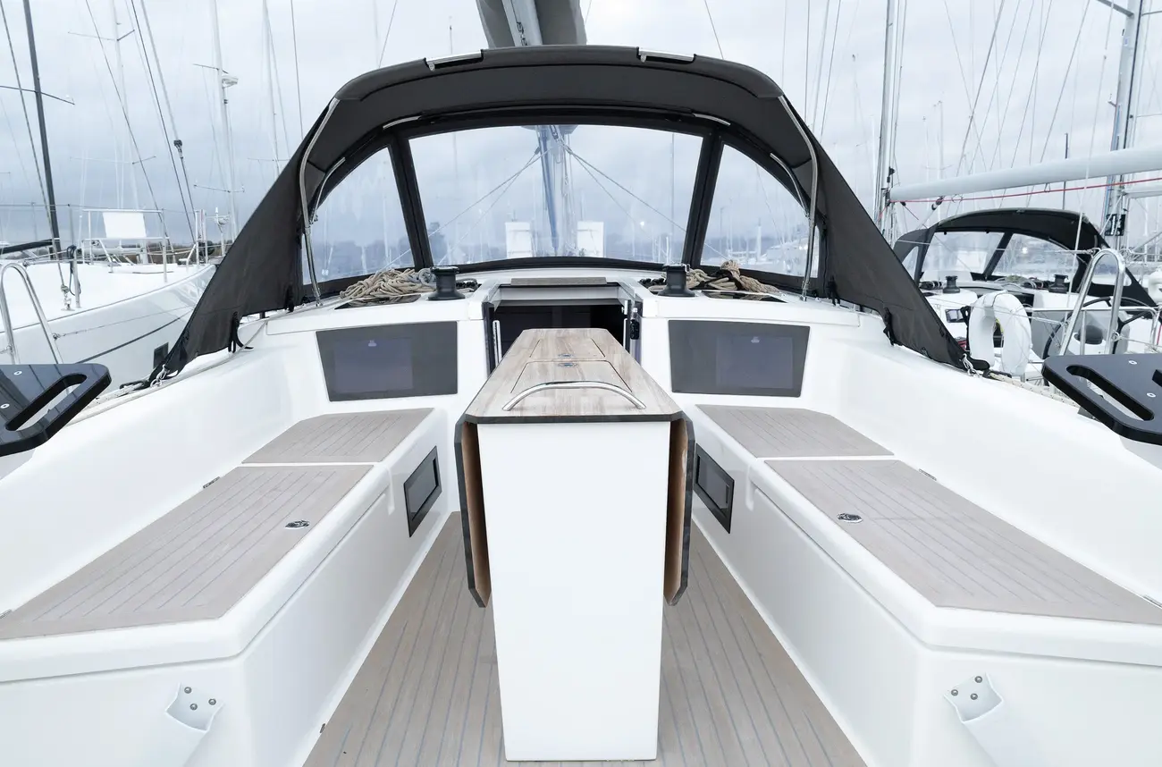 Thumbnail von Dufour 41 Elise 3