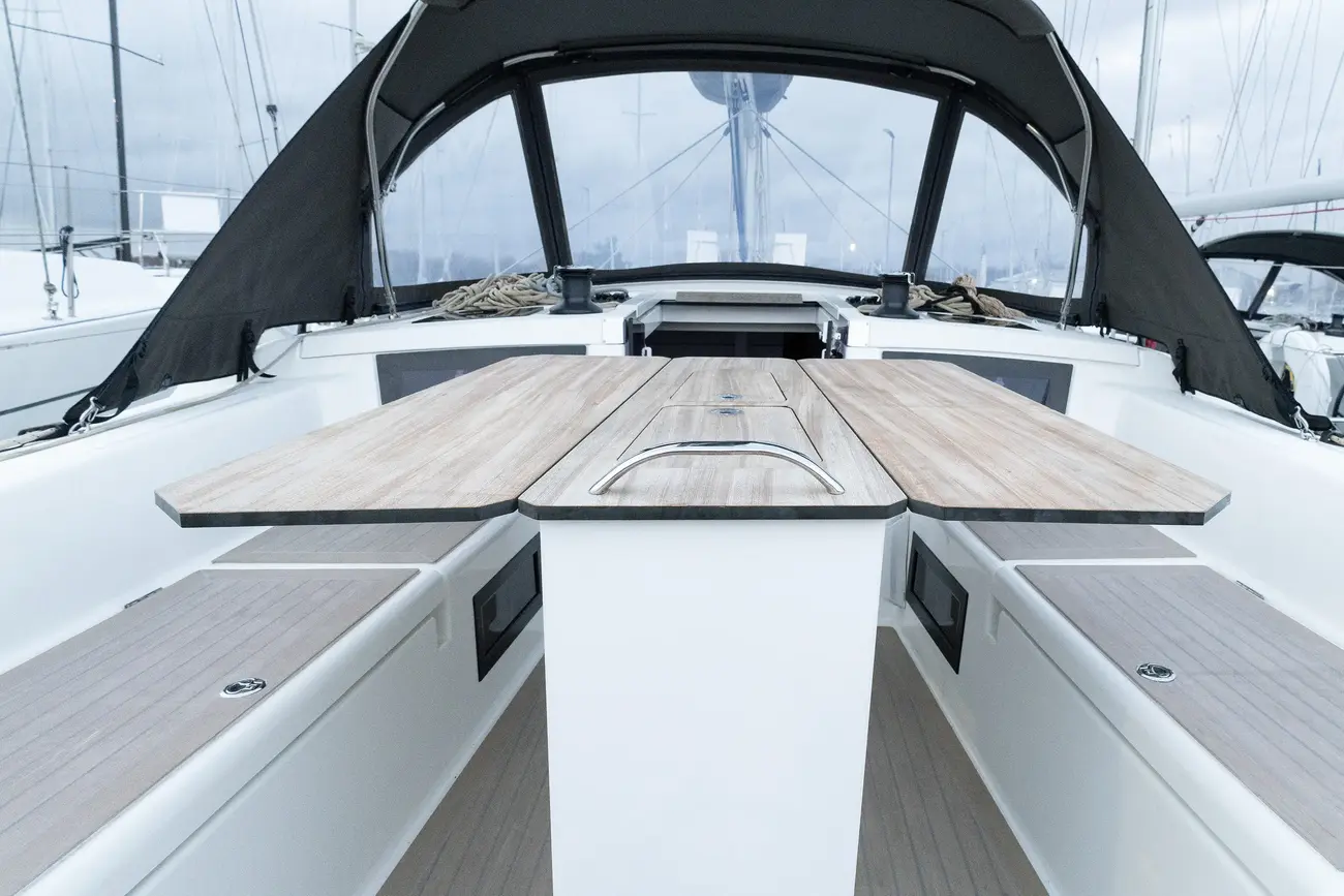 Thumbnail von Dufour 41 Elise 3