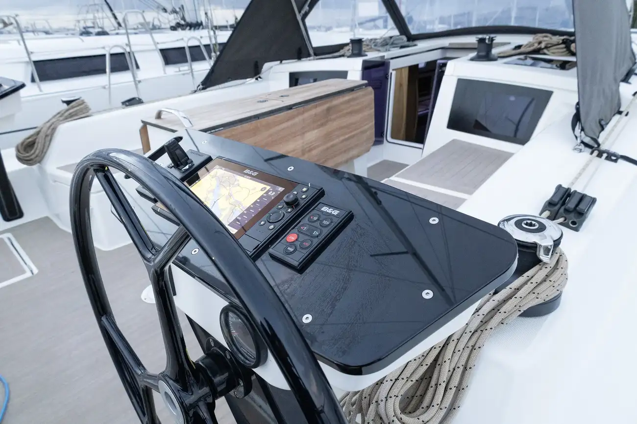 Thumbnail von Dufour 41 Elise 3