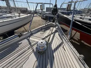 Thumbnail von Hallberg-Rassy 37
