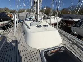Thumbnail von Hallberg-Rassy 37