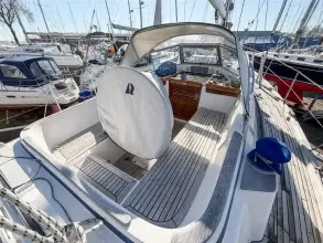 Thumbnail von Hallberg-Rassy 37