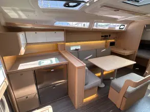 Thumbnail von Dufour 430 Elysium