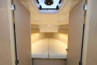 Thumbnail von Beneteau Oceanis 30.1 Pure Drive