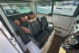 Thumbnail von Axopar 37 Sport Cabin