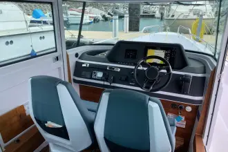 Thumbnail von Axopar 28 Cabin