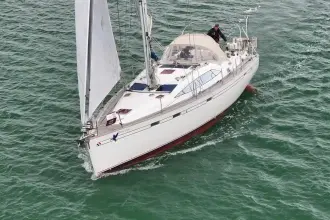 Thumbnail von Southerly 38 Snow Goose