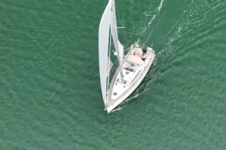 Thumbnail von Southerly 38 Snow Goose