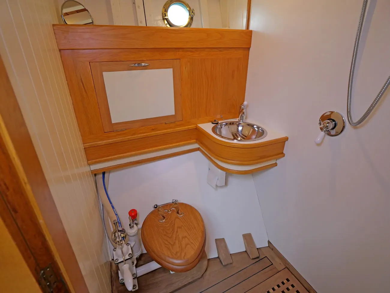 Thumbnail von Fred Parker 42' Motor Yacht Fred Parker Motor Yacht