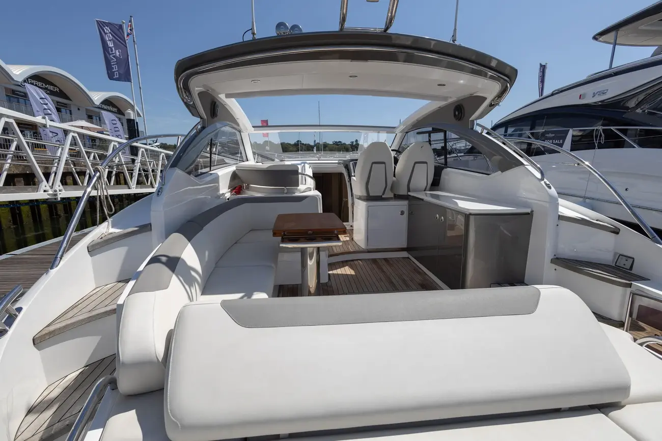 Thumbnail von Princess V40 Penelope Grace