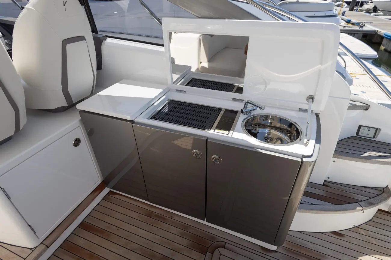 Thumbnail von Princess V40 Penelope Grace