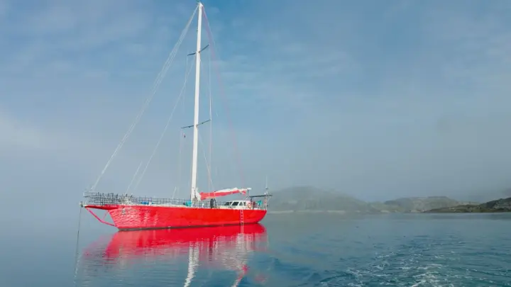 Aleutian 70 Global Surveyor