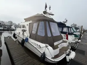 Thumbnail von Sealine F33 Virtual Reality