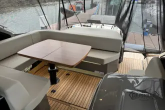 Thumbnail von Cranchi M44 HT