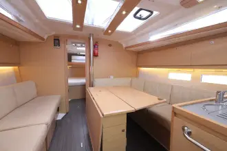 Thumbnail von Dufour 390 Sea Essay