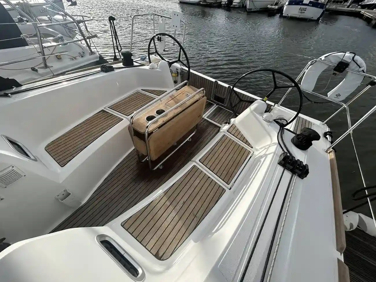 Thumbnail von Jeanneau Sun Odyssey 349