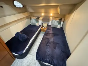 Thumbnail von Princess 420 Recent Interior Refurbishment