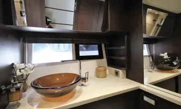 Thumbnail von Galeon 550 FLY