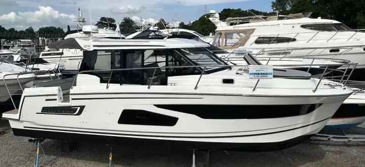 Jeanneau Merry Fisher 1095 Coupé