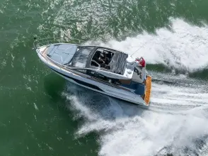 Thumbnail von Fairline Targa 40