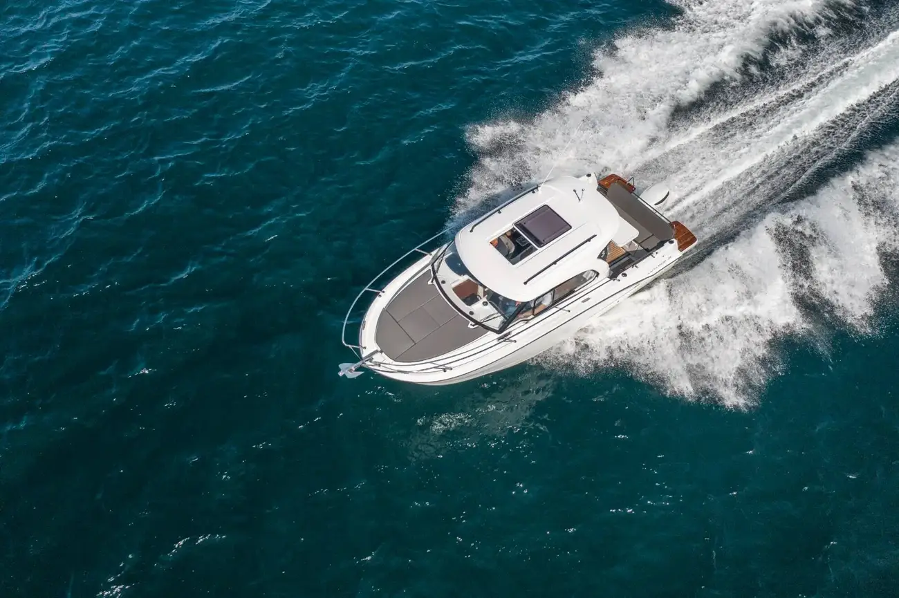 Thumbnail von Beneteau Antares 8