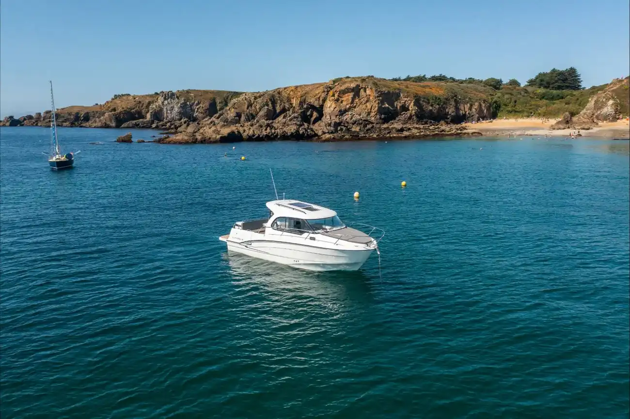 Thumbnail von Beneteau Antares 8