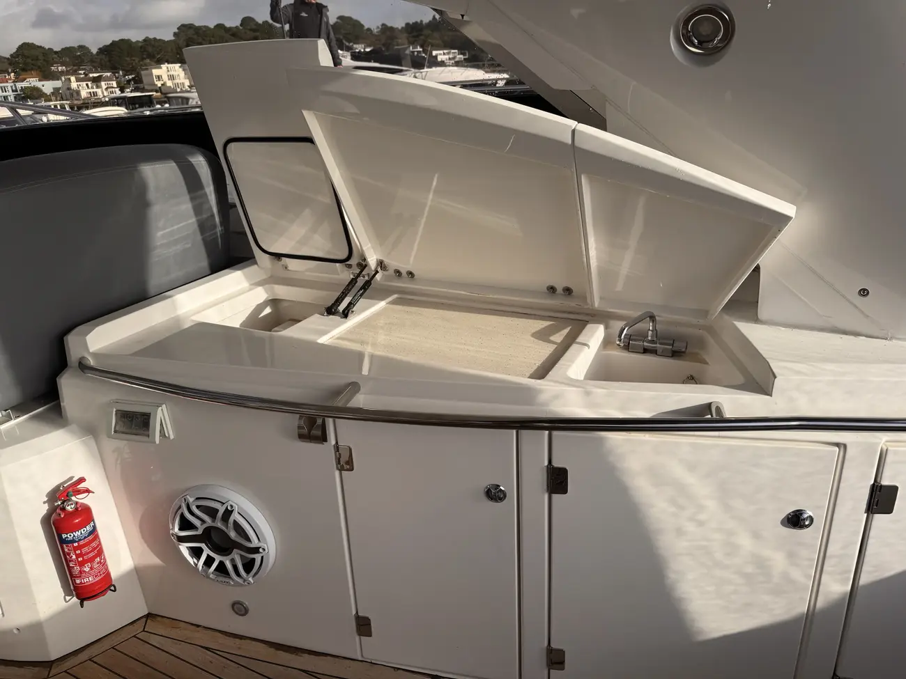 Thumbnail von Sunseeker Portofino 53