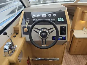 Thumbnail von Haines 32 Sedan Licence to Chill