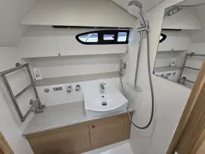 Thumbnail von Haines 32 Sedan Licence to Chill