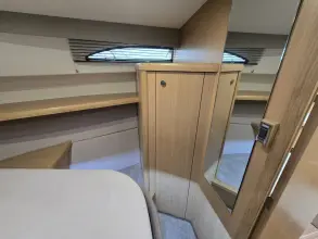 Thumbnail von Haines 32 Sedan Licence to Chill