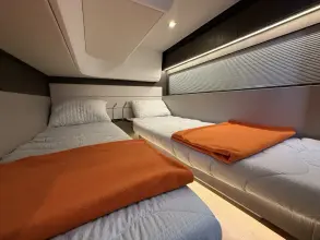 Thumbnail von Sealine C390 Sezona Hazır