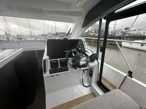 Thumbnail von Sealine C390 New Listing