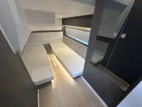 Thumbnail von Sealine C390 New Listing