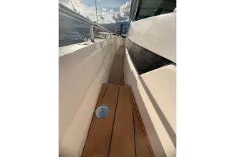 Thumbnail von Axopar 37 XC Cross Cabin