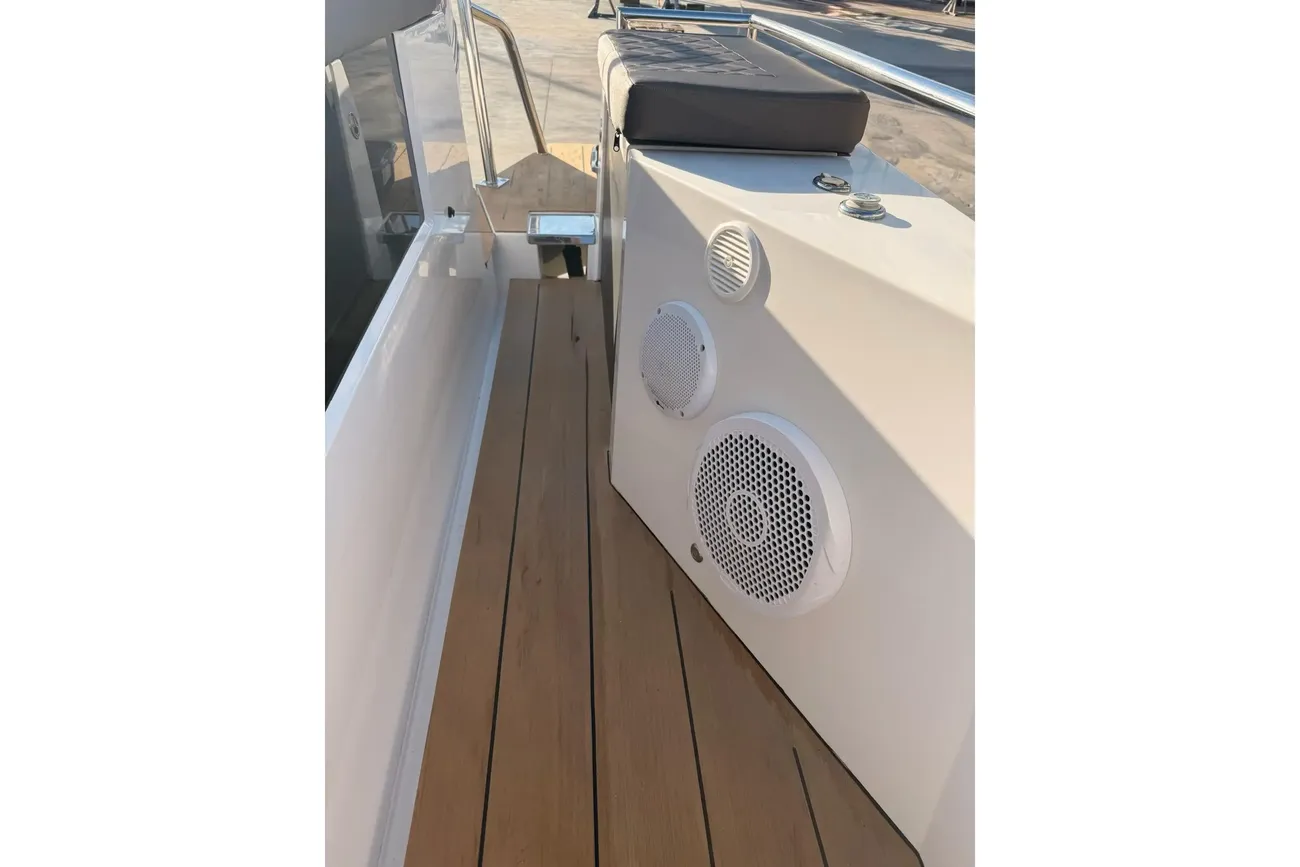 Thumbnail von Axopar 37 XC Cross Cabin