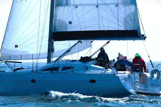 Elan Impression 384 DAWNRAZOR