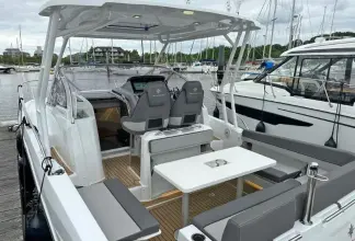 Thumbnail von Jeanneau Cap Camarat 9.0 WA Piper