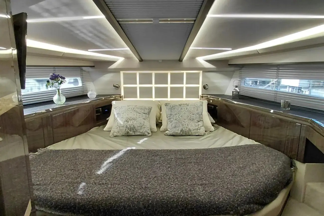 Thumbnail von Galeon 405 HTS Huge Specifications