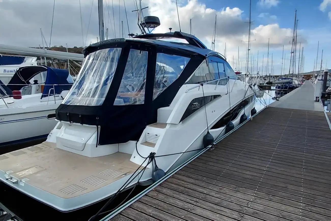 Thumbnail von Galeon 405 HTS Huge Specifications