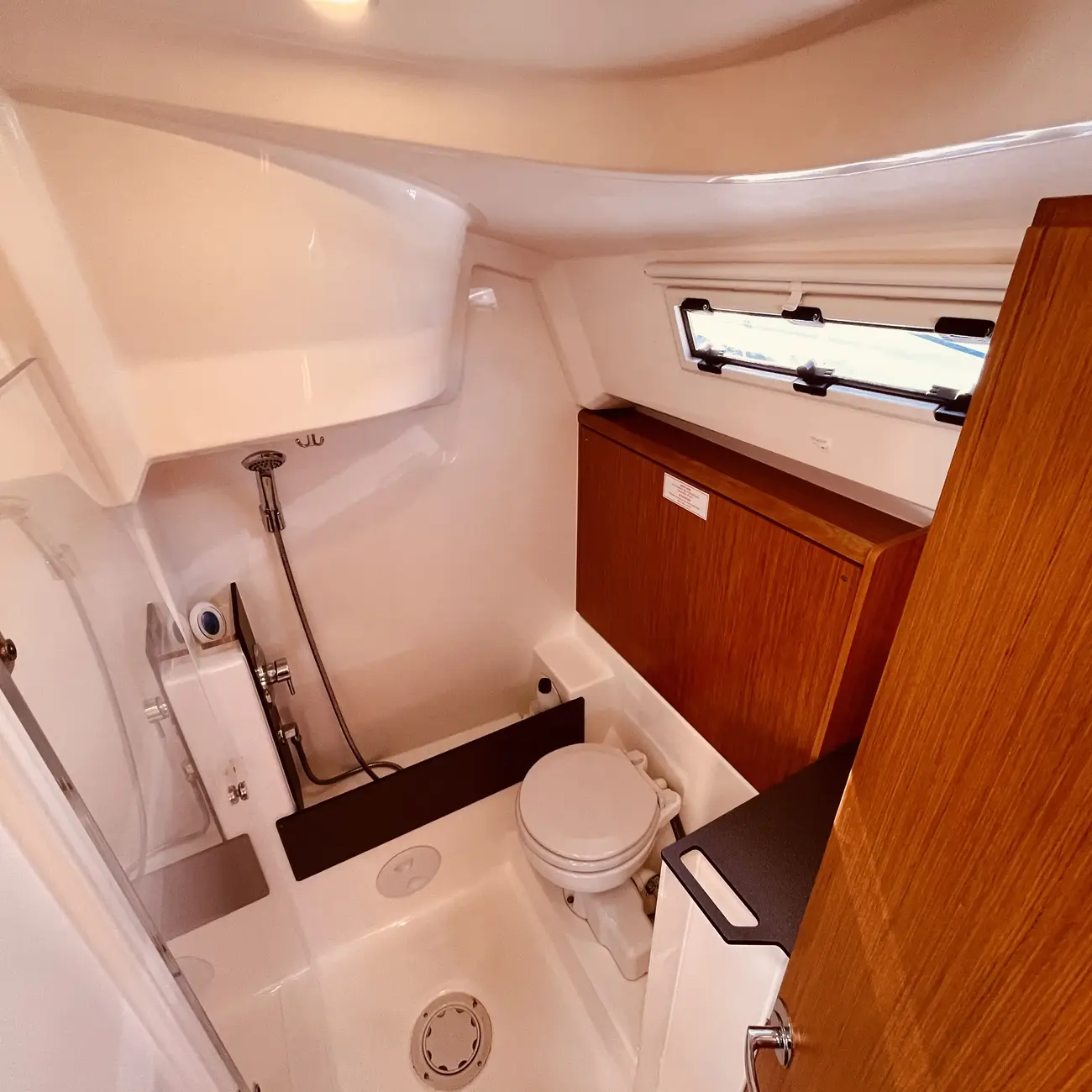 Thumbnail von Bavaria Cruiser 37 Duval