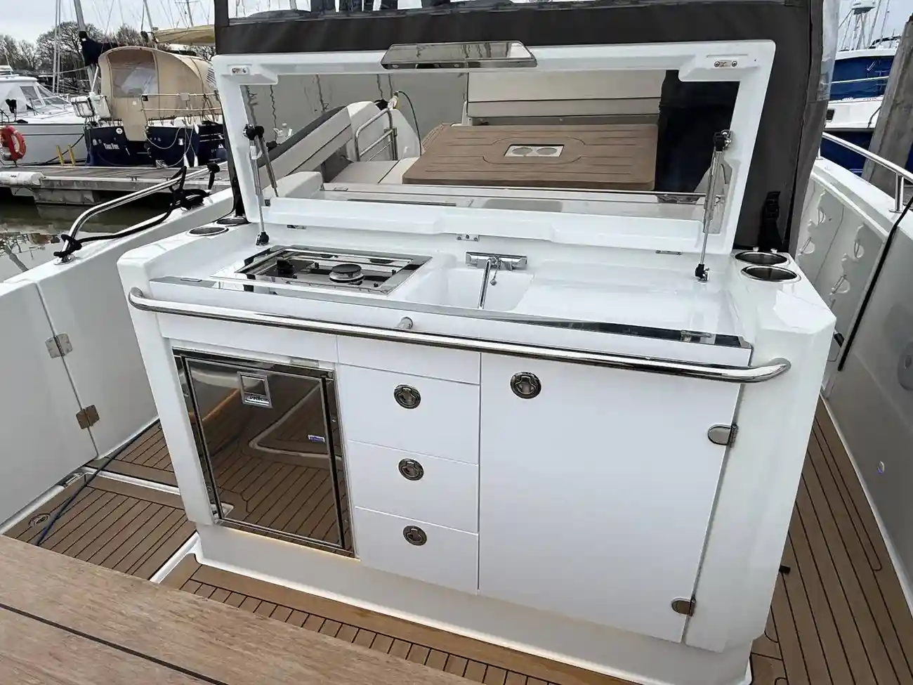 Thumbnail von Jeanneau Cap Camarat 10.5 CC